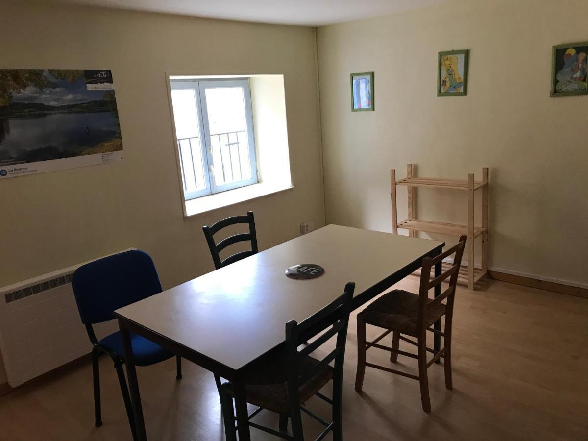 Espace Grenouillit Le Puy En Velay מראה חיצוני תמונה