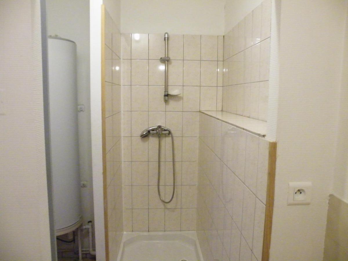 Espace Grenouillit Le Puy En Velay מראה חיצוני תמונה